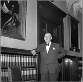 Pensionerade lokföraren Abraham Steimitz besöker Press och Järnvägsstyrelsen. Statens Järnvägar, SJ.