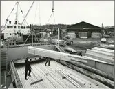 Lastning av brädor.