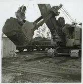 Utlastning av slig i Stråssa.