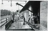 Lastning på stationsområdet i Boxholm.