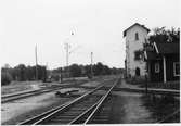 Korsningen mellan Älvsborgsbanan och Västra stambanan, vid Herrljunga station. Här på västra stambanan i riktning mot Falköping.