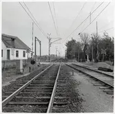 Järnvägsövergången vid Jordholmen S:a, sedd från spåret.