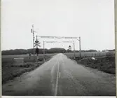 Järnvägsövergång vid Magnarp på linjen mellan Vejbyslätt och Skälderviken.