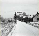 Järnvägsövergång vid Bjärhus, på sträckan mellan Hyllstofta och Klippan.