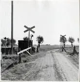 Järnvägsövergång vid Gyllevägen på linjen mellan Fjärdingslöv och Trelleborg.