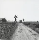 Järnvägsövergång i Örsjöholm på linjen mellan Skurup och Rydsgård.