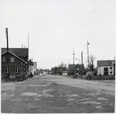 Järnvägsövergång vid södra infarten till Hammenhög station, på sträckan mellan Gärsnäs och Borrby.
