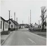 Järnvägsövergång vid Smedstorp station, på sträckan mellan Lunnarp och Gärsnäs.