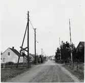 Järnvägsövergång vid Gladsaxvägen i Tommarp, på sträckan mellan Gärsnäs och Järrestad.