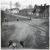 Järnvägsövergång vid Broby, på sträckan mellan Glimminge och Knislinge.