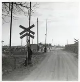 Järnvägsövergång vid Nöbbelöv station, på sträckan mellan Långebro och Tollarp.