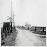 Järnvägsövergång vid Ringsjövägen i Eslöv, på sträckan mellan Eslöv och  Hörby.