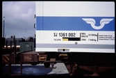 Märkning av statens Järnvägar SJ jumbocontainer 1361002.