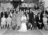 Bröllop på Elim (Nöjd). Foto juli 1945.