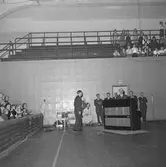 Gymnastikafton på Idrottshuset.
November 1956.