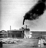 EXTERIÖR AV ETT SÅGVERK.


Tillv.tid: 1938
Övriga nr: 43
Repro nr: 
Registrator: TR

RealNr: 348     Motiv_spec: SÅGVERK
RealNr: 313     Motiv_spec: SÅGVERK
RealNr: 361     Motiv_spec: INDUSTRIOMRÅDE

Proviens
Kod: 10
Yrke: FOTOGRAFNamn: KARLSSON ANDERS
Land: 
Län: 16
Kommun: 
Stad: GÖTLUNDA
By: 
Gård: 
Fastighet: HAGEN
Adress: 


Proviens
Kod: 81
Yrke: Namn: SKÖVDE MUSEUM
Land: 
Län: 16
Kommun: 
Stad: SKÖVDE
By: 
Gård: 
Fastighet: 
Adress: