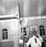 KFUM-basketboll.
31 oktober 1958.