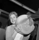 Gisning om ost.
5 november 1958.