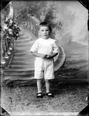 Barnporträtt - Pojke, Östhammar, Uppland