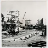 Verkstad för träfartyg, grundbalk och plintar för balkstomme