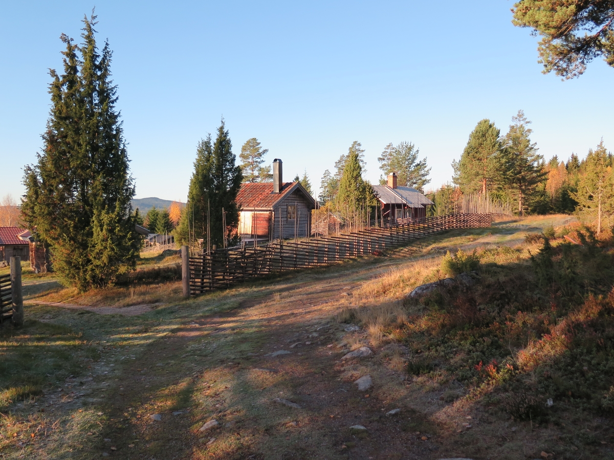 Jennie Tiderman-Österberg, Cottages, Bohus, Grejsans Fatherside, Enviken, 2017.