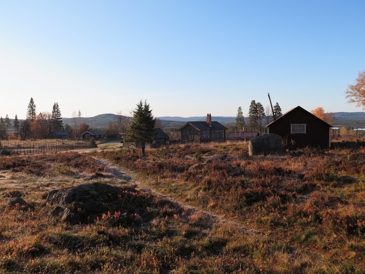 Jennie Tiderman-Österberg, View, cottages, nest houses, Grejsans fiancée, Enviken, 2017.
