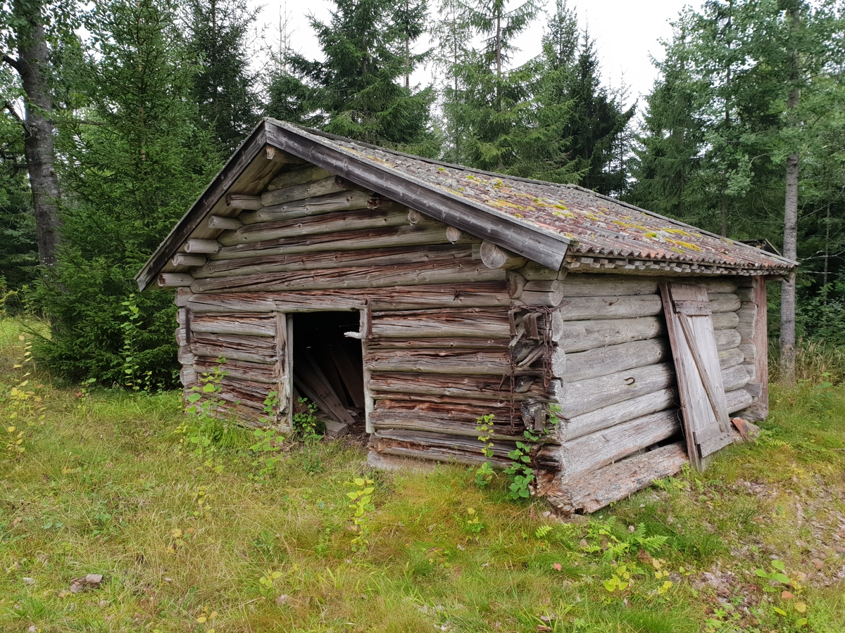 Jennie Tiderman-Österberg, Ladugård, timmerhus, Jutbodarna, Grangärde, Ludvika, 2018.