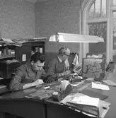 Åhlens klichéer.
18 december 1958.