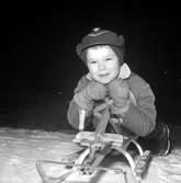 Julklappsprov i Baronbacken. 
27 december 1958.