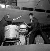 Diverse bilder, 1958.
Trivselkvällar, badflickor, m.m.