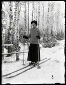 Gerda Walldén på skidtur