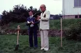 Första spadtaget Sionkyrkan numera Centrumkyrkan 1979.
Fr.v. Joel Selin. Åke Bergendahl.