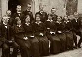 Kållereds kyrka.
Konfirmation, elever från Stretereds vårdhem.