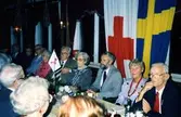 RK Kållered 1988.
Röda Korset 50-årsjubileum.
Kållereds Värdshus, G:a Riksvägen.
Fr. v. från RK-flaggan:
Ragnar Andersson
Britt Törnqvist, RK Mölndal
Rolf Leidenborg, ordf. RK Kållered
Asta Lindsson, RK Lindome
Valle Svensson