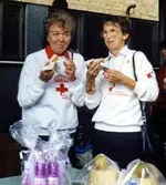 Brattåsskolan 24/9 1989.
Lions Kållered och Röda korset Kållered.
Lådbilstävling.
RK funktionärer fr.v.:
Gunnel Tavson
Inga Brandin
Margit Antonsson