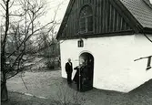 Återinvigning av Kållereds kyrka 2/5 1976. Till vänster står kyrkvaktmästare Karl Olofsson.