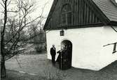 Återinvigning av Kållereds kyrka 2/5 1976. Till vänster står kyrkvaktmästare Karl Olofsson.