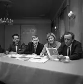 Arbetsförmedlare på konferens