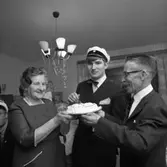 Lars-Göran Rådström har klarat studentexamen (han ingick i den sista 