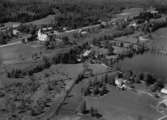 Flygfoto över Gällaryds i Värnamo Kommun, Jönköpings län. Nr: 331/1957