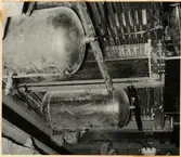 Underrede, luftbehållare till värme- och ventilationsutrustning på Trafikaktiebolaget Grängesberg - Oxelösunds Järnvägar, TGOJ Yoa 104 motorvagnståg.