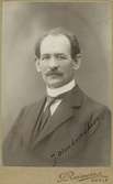 Musikdirektör J. O. Lindberg.
Flyttade till Sthlm omrking 1915.