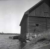 Misterhults socken, Kärrviks hamn, sjöbod.