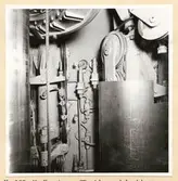 Manövertorn. SB sida periskophissar.