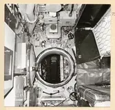 Manöverrum. Off.rum och förl.skott. 878-22