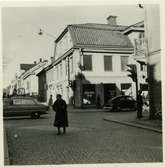 Västerås. Stora gatan mot väster, vid korsningen Sturegatan. C:a 1960.