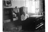 Hålahults sanatorium, interiör, överläkar-exp med dr. Stendahl.