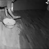 REPOTAGE PÅ GOLVSLIPNING OCH SYNTEKOBEHANDLING (SYNTEKO HÄRDLACK)