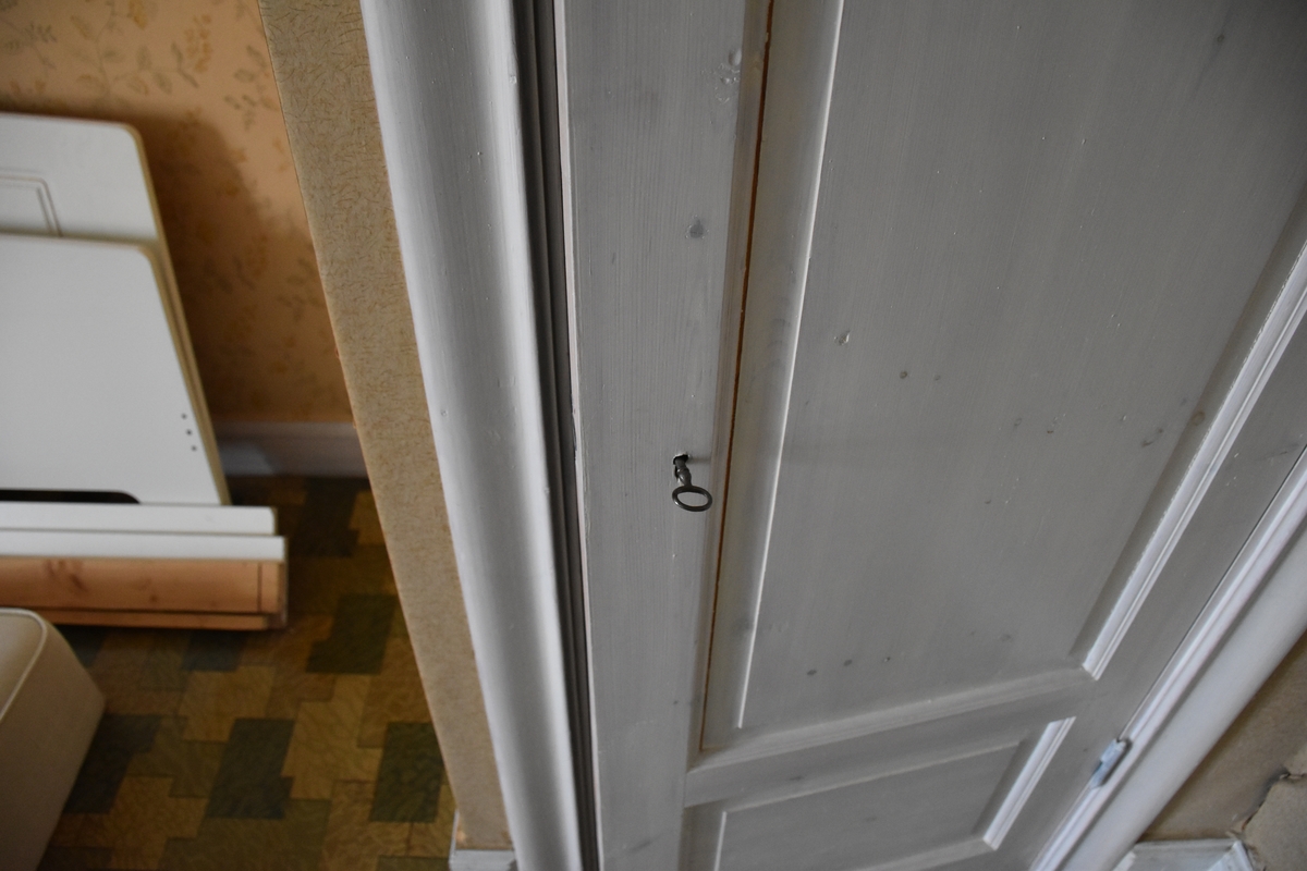 Adam Mol, Interior from Nygårdsgården in Bingsjö. Room in the upper floor of the corsplan house in the courtyard. The house was erected in 1912.