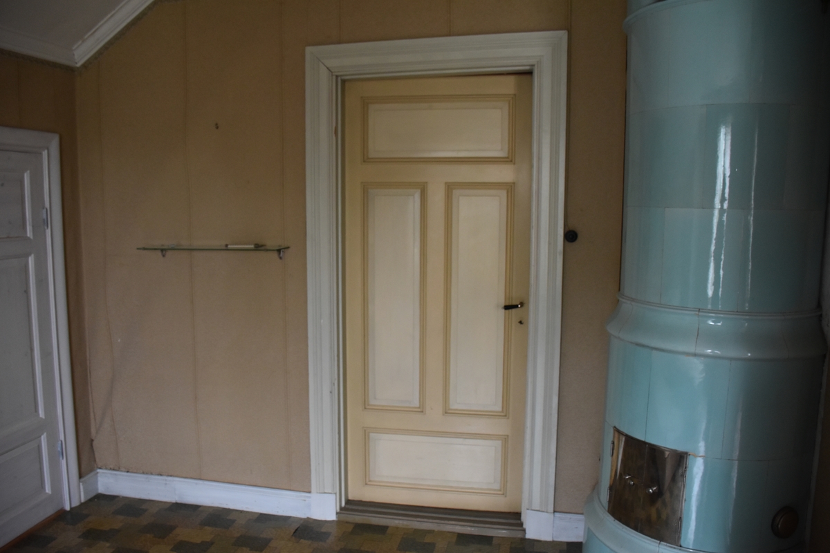 Adam Mol, Interior from Nygårdsgården in Bingsjö. Room in the upper floor of the corsplan house in the courtyard. The house was erected in 1912.